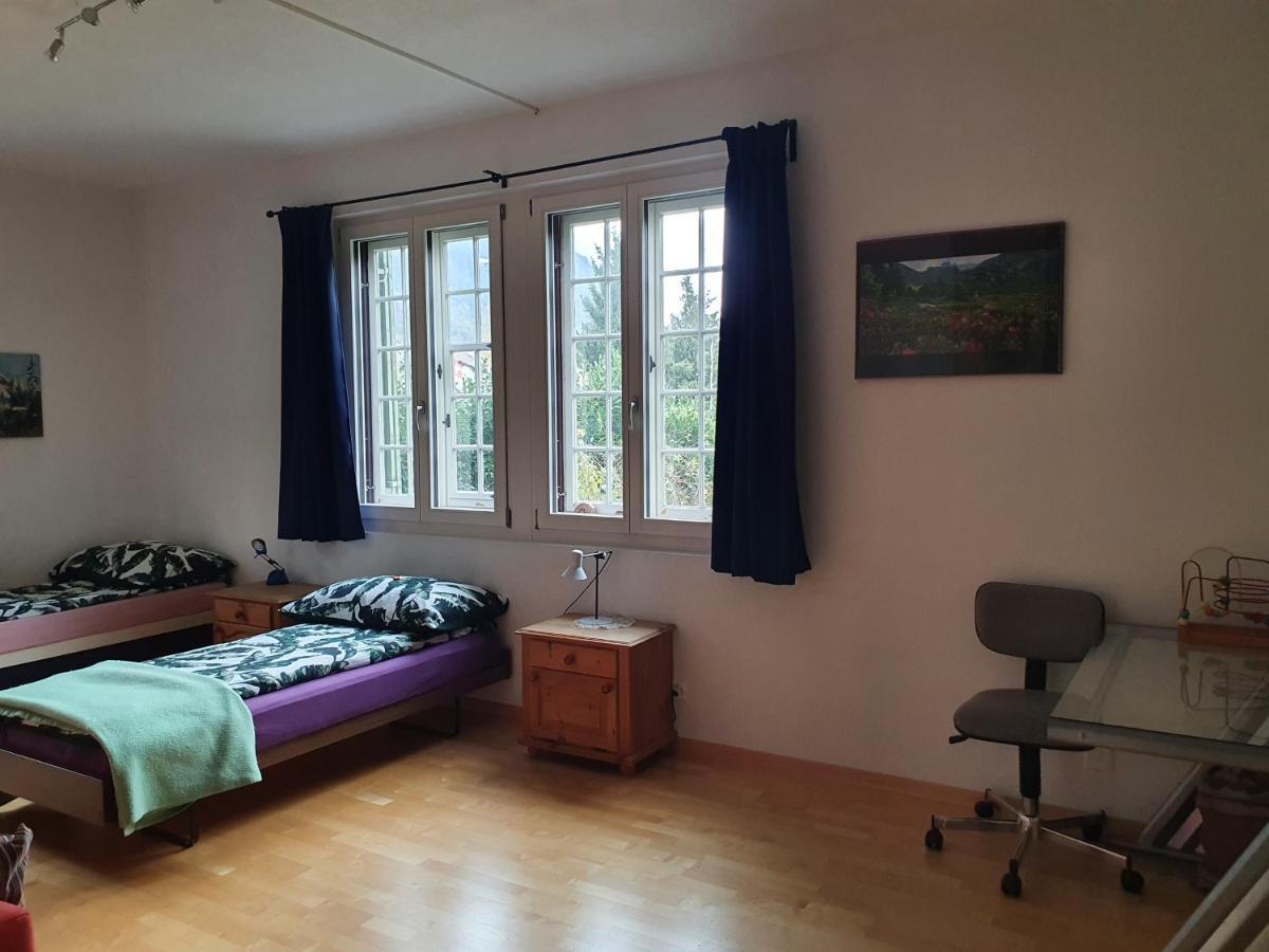 Zentral Gelegene Wohnung Mit Grossem Garten Interlaken Eksteriør bilde