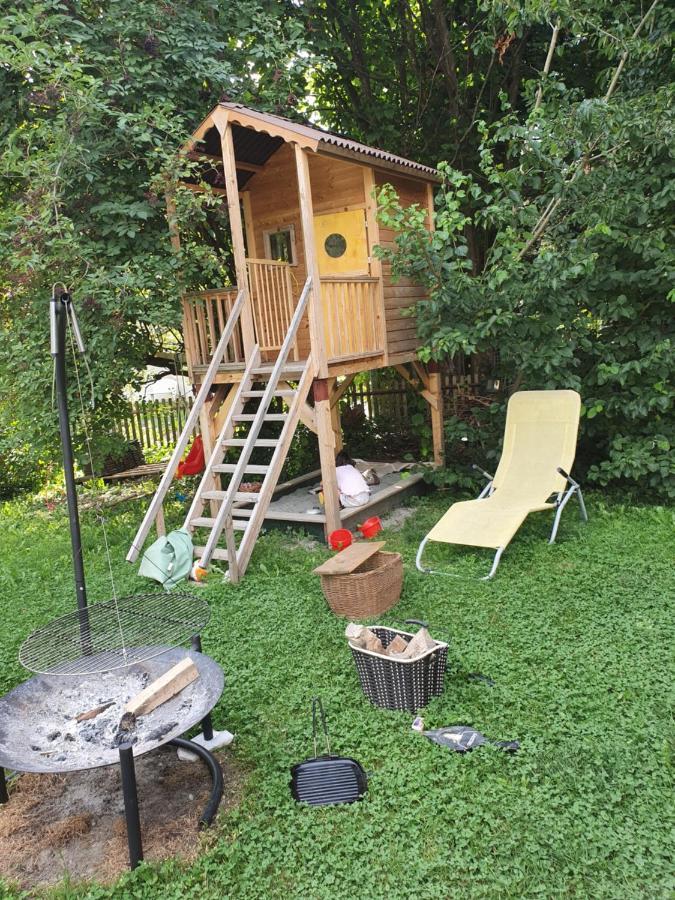 Zentral Gelegene Wohnung Mit Grossem Garten Interlaken Eksteriør bilde