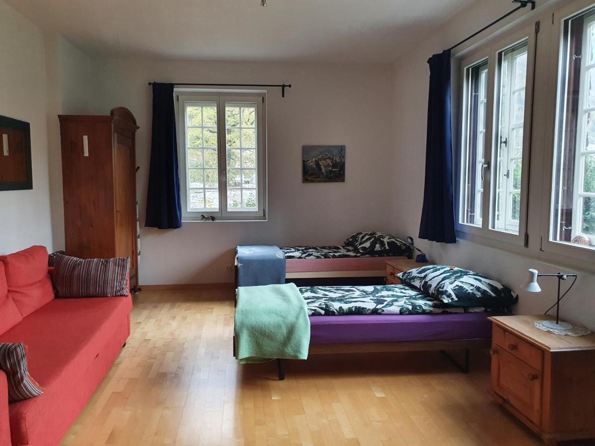 Zentral Gelegene Wohnung Mit Grossem Garten Interlaken Eksteriør bilde